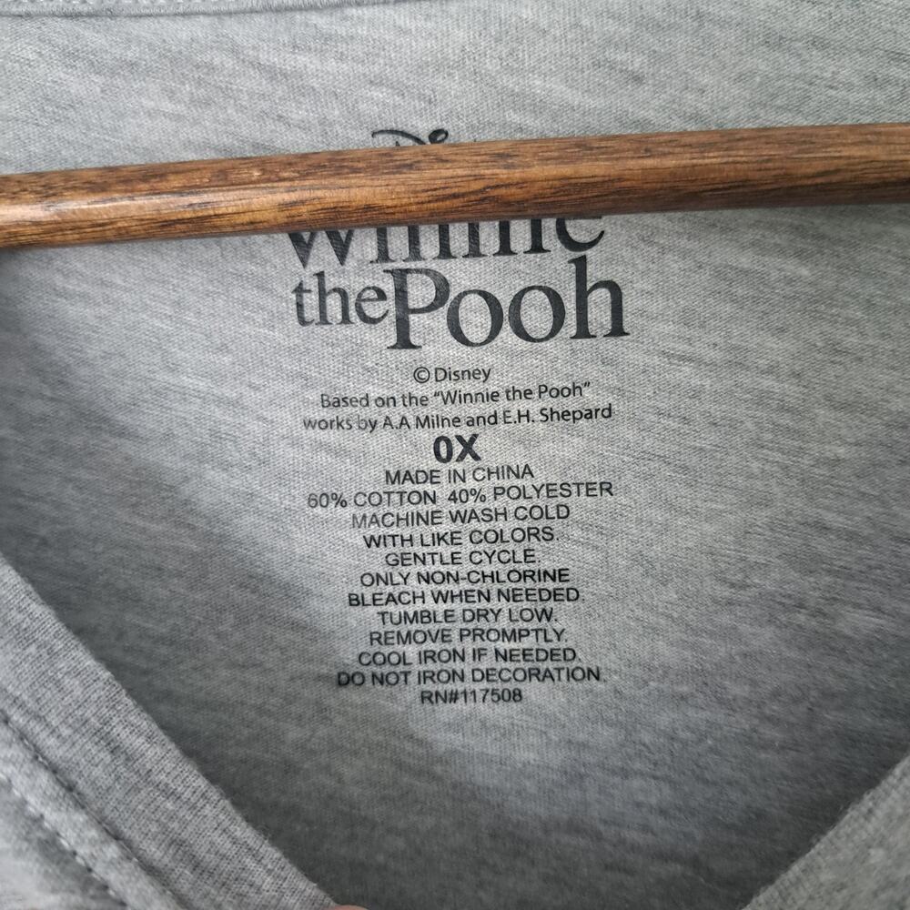 Winnie The Pooh Disney Gray Short Sleeve Women's Plus 0X T-shirt - Picture 3 of 3